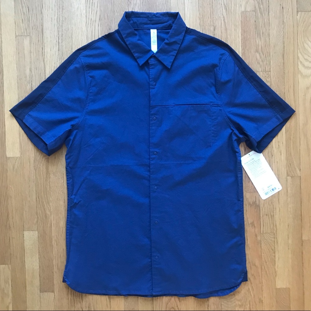 Lululemon “Snap To It” short sleeve Men’s Medium